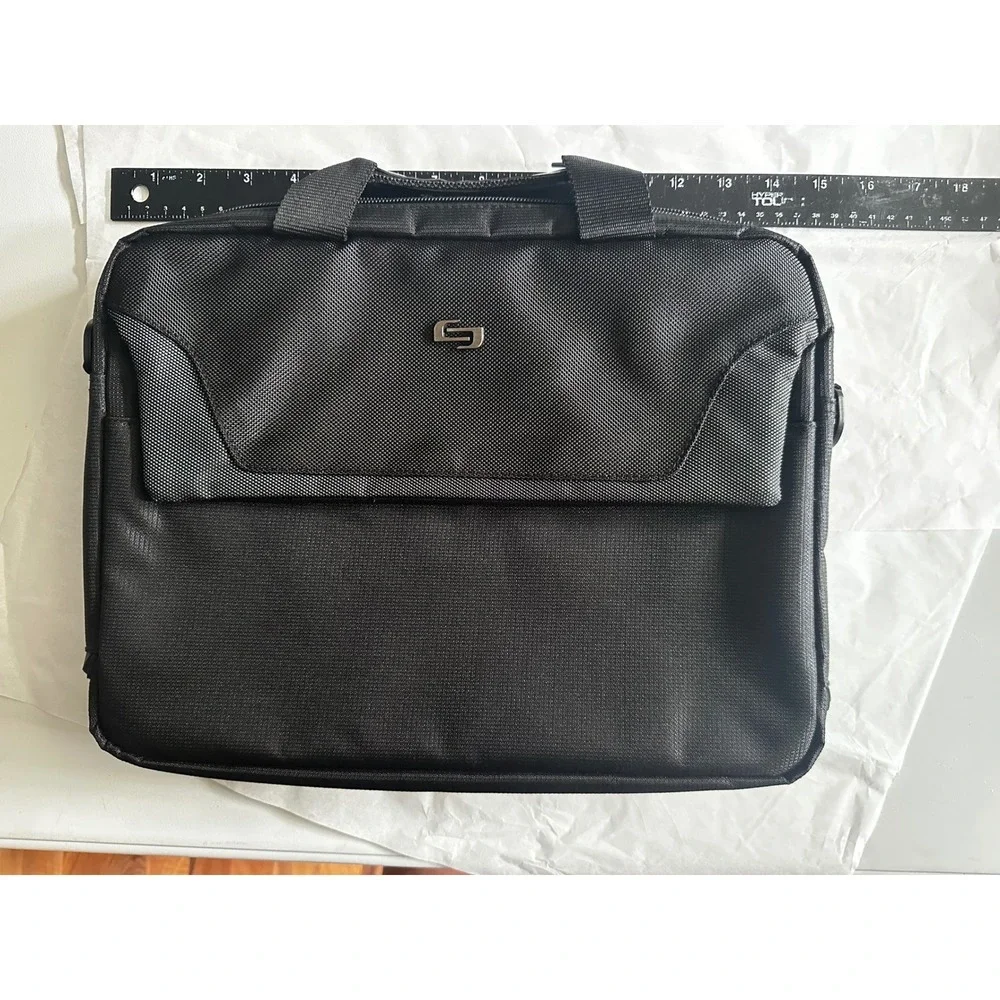 Solo Pro Slim Brief Black Laptop Bag Case Fits Up to 14.1 Inch Screen NWT